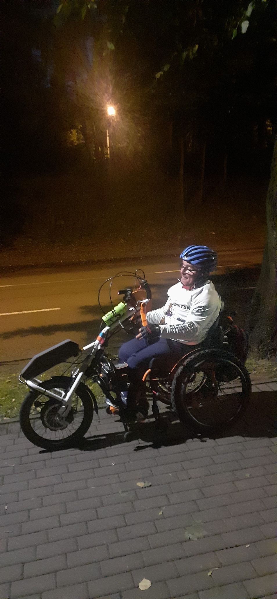 Zdjęcie 2 do wpisu: Wieczorny trening
