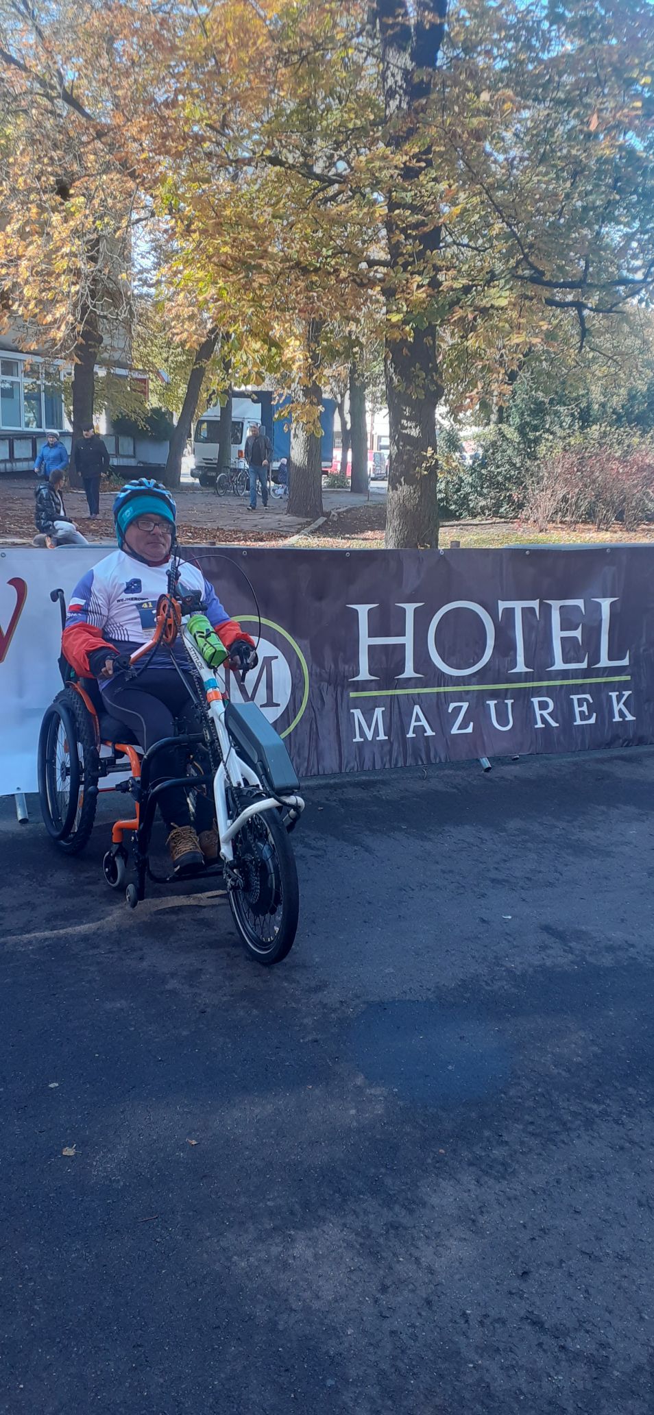 Zdjęcie 1 do wpisu: Hotel Mazurek - kolejny sponsor.