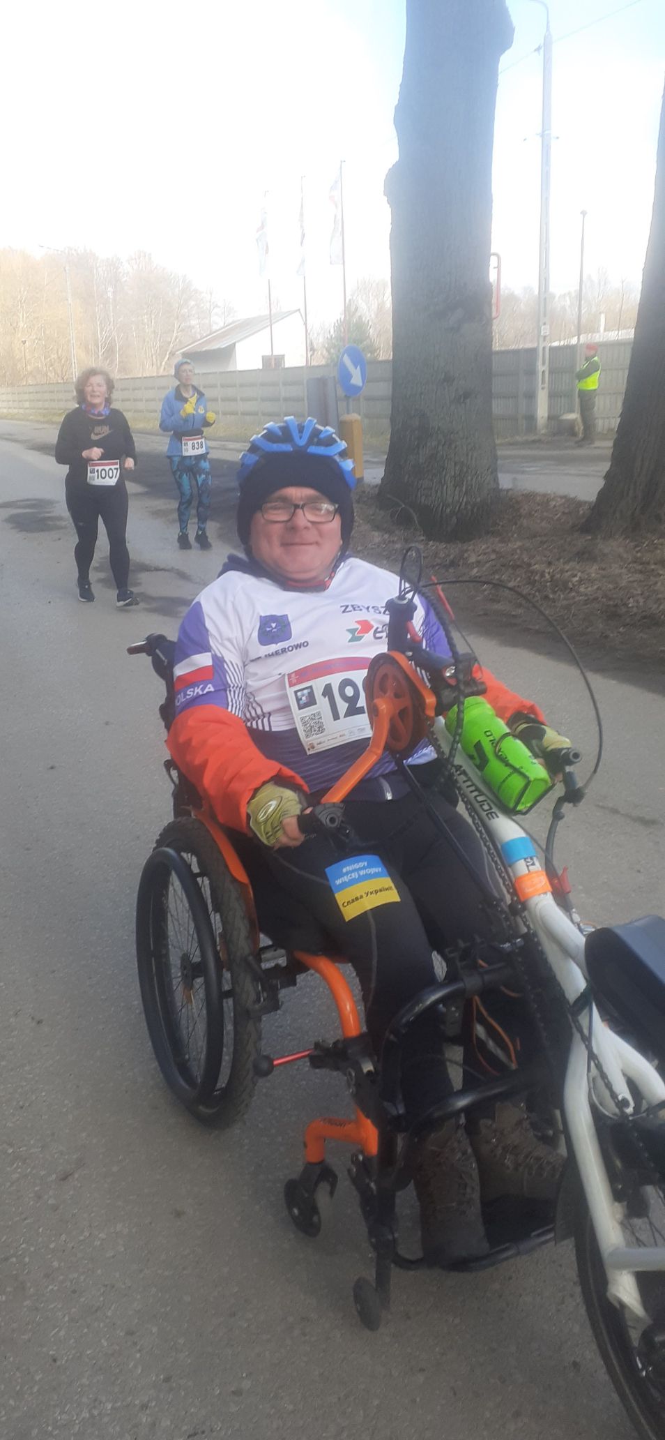 Zdjęcie 2 do wpisu: Krótko o sponsorach podczas 42go półmaratonu Wiązowskiego.