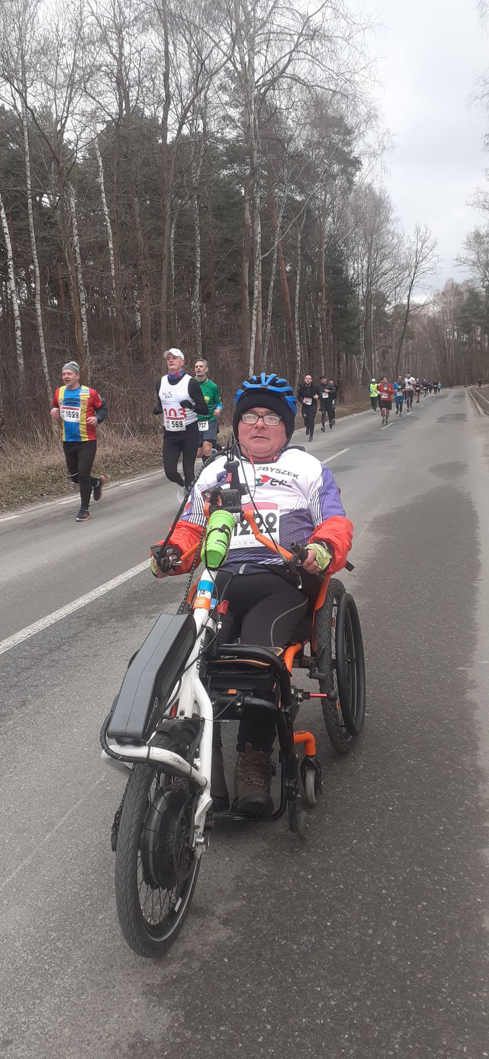 Zdjęcie 7 do wpisu: Krótko o sponsorach podczas 42go półmaratonu Wiązowskiego.