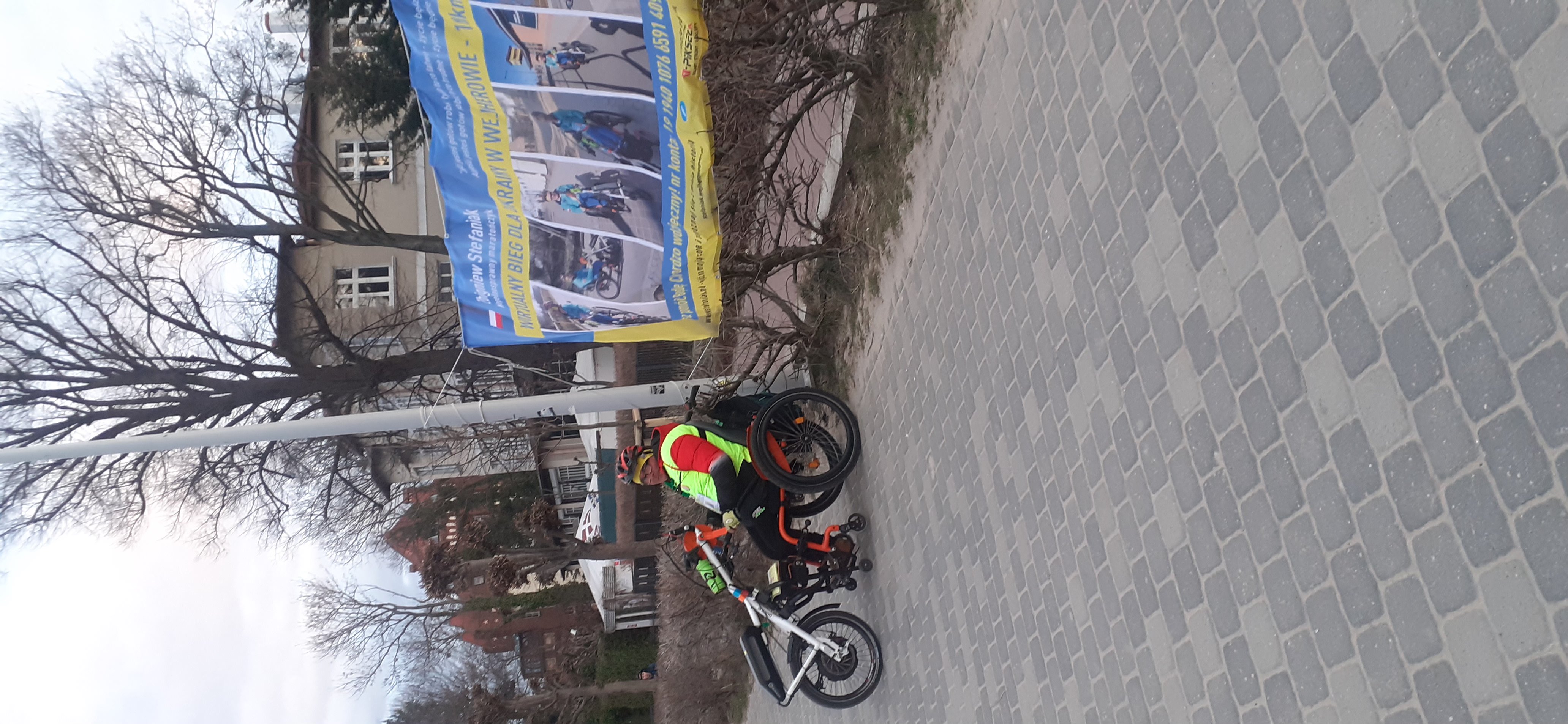 Zdjęcie 2 do wpisu: Zbiórka w Sopocie i nowy baner.