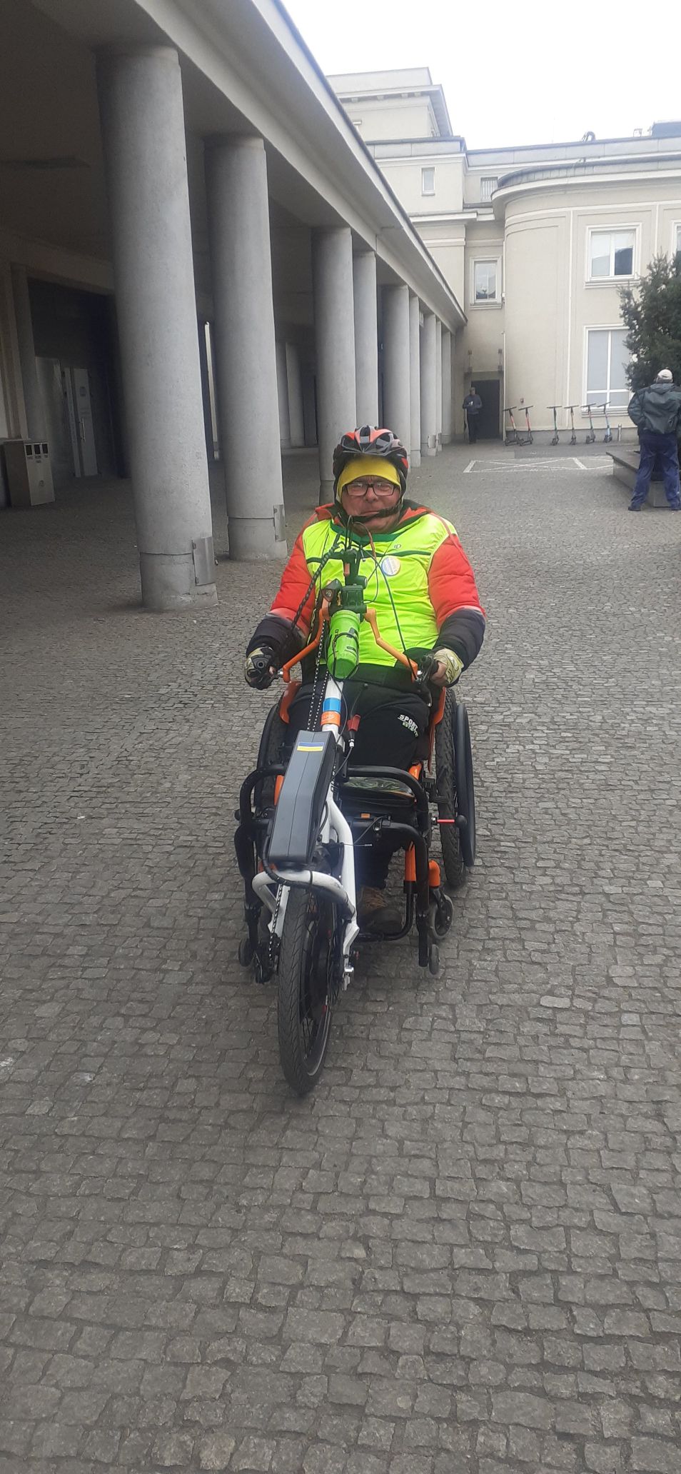 Zdjęcie 1 do wpisu: Trening Gdynia - Sopot i zbiórka dla Zbyszka.