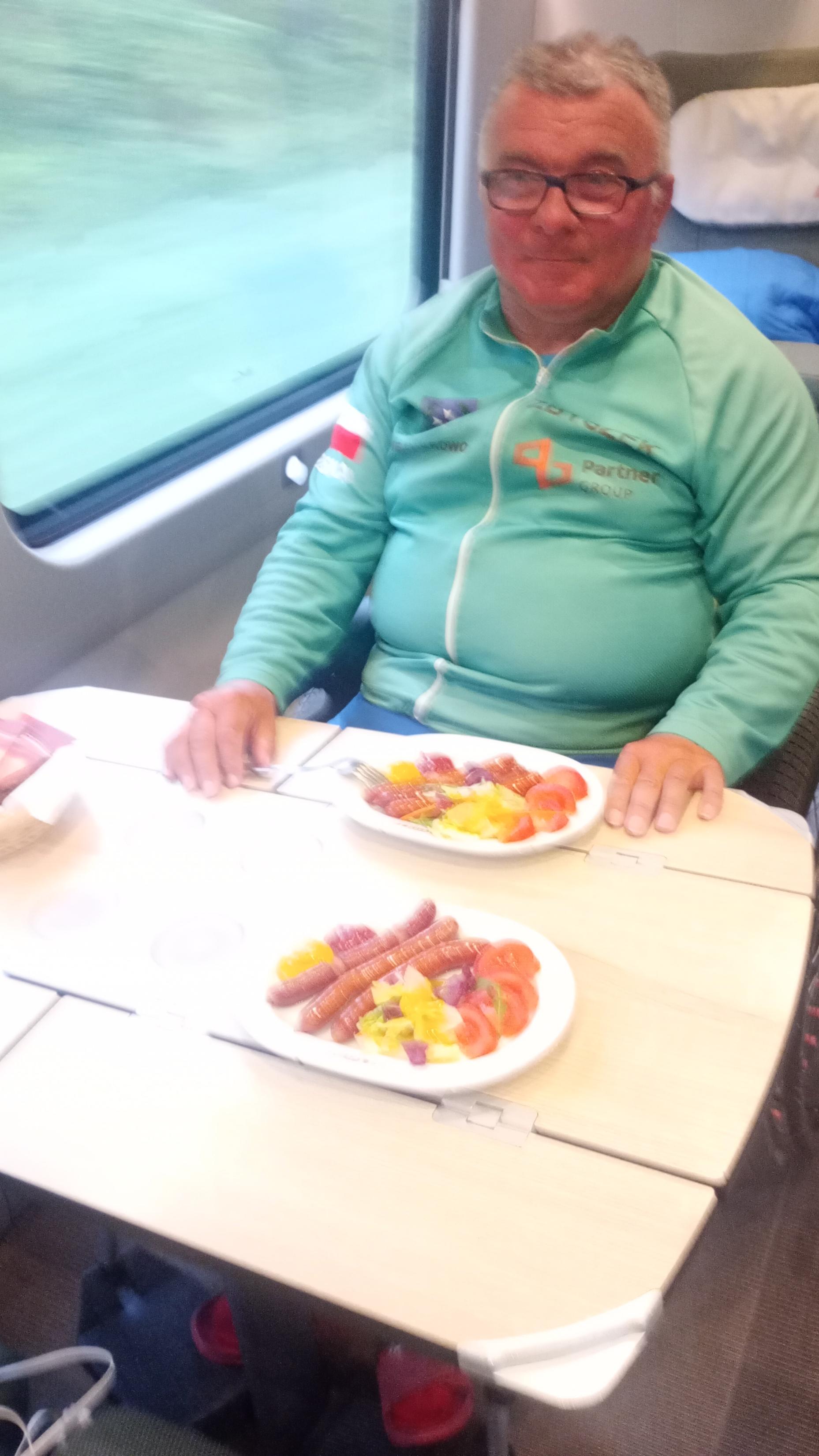 Zdjęcie do wpisu: Opiekunka w Pendolino – W drodze z Otwocka i Warszawy na zbiórkę w Sopocie