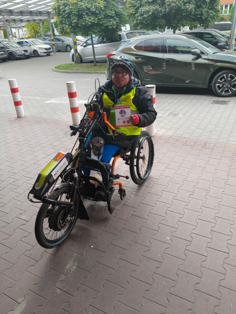 Zdjęcie do wpisu: Niedzielna zbiórka dla Zbyszka przy Intermarché w Radzyminie.